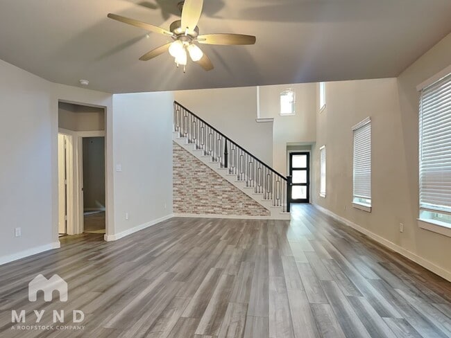 734 Lacebark Elm Trl in Willis, TX - Building Photo - Building Photo