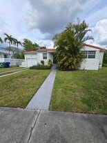 1611 Coral Gate Dr in Miami, FL - Building Photo