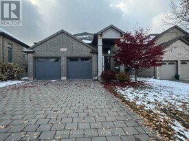 3462 McLauchlan Crescent in London, ON - Building Photo