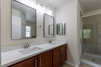 24642 Folkstone Cir in Katy, TX - Building Photo - Building Photo