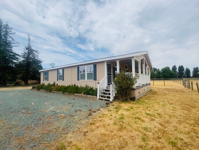 property at 11815 Borden Rd