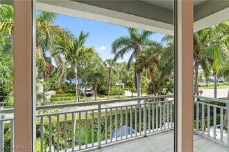 12 6th St S in Naples, FL - Building Photo - Building Photo