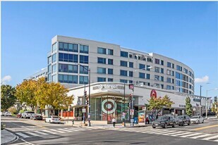 4101 Albemarle St NW in Washington, DC - Building Photo