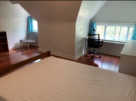 312 Ophelia St, Unit 5 in Pittsburgh, PA - Building Photo
