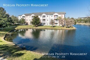 4917 Key Lime Dr in Jacksonville, FL - Building Photo