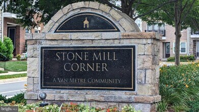 41985 White Mills Terrace in Stone Ridge, VA - Building Photo - Building Photo