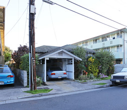 Shingo Apartments in Honolulu, HI - Building Photo - Building Photo