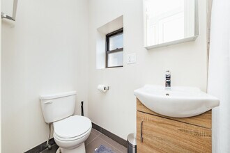 410 E 62nd St in New York, NY - Building Photo - Building Photo