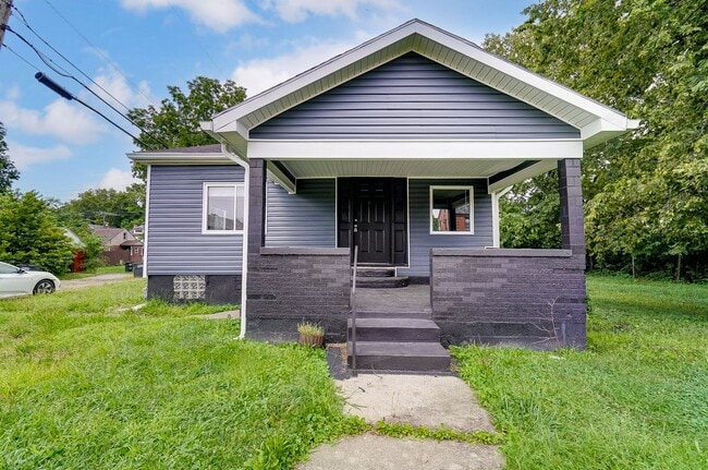 property at 900 Danner Ave