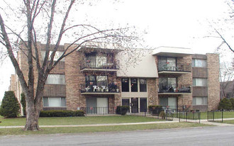 7310 Sandalwood Dr Apartments