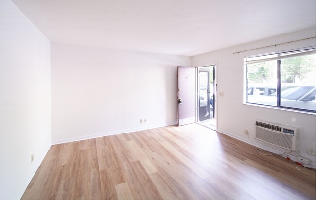 2134 Fairfax Ave, Unit B-2 in Nashville, TN - Building Photo - Building Photo