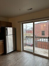 107 N 1st St in Panora, IA - Foto de edificio - Building Photo