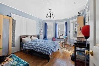 363 Washington St in Somerville, MA - Foto de edificio - Building Photo