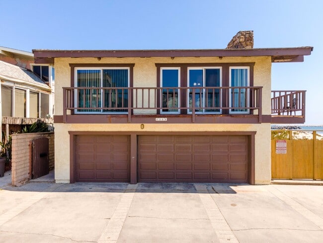 1364 Weymouth Ln in Ventura, CA - Building Photo - Building Photo