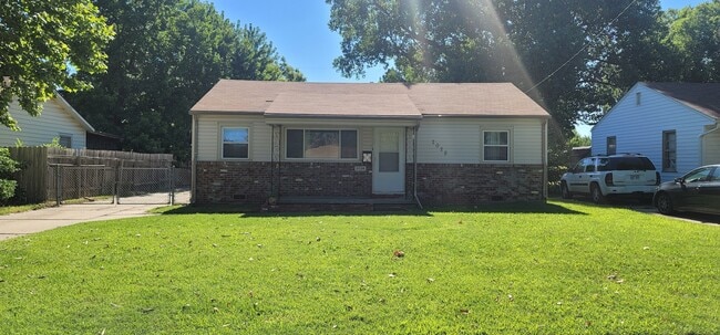 property at 2028 S Euclid St