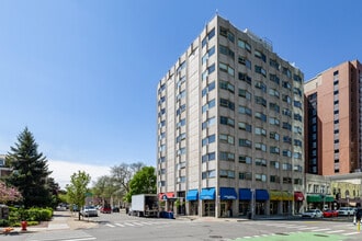 400 Maynard in Ann Arbor, MI - Foto de edificio - Building Photo