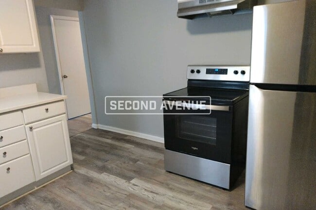 property at 2406 Indianapolis Ave