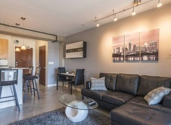 800 Brazos St in Austin, TX - Building Photo - Building Photo