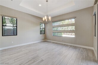 64 Grey Feather Dr in Las Vegas, NV - Building Photo - Building Photo