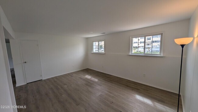 226 Sawmill Rd in Brick, NJ - Building Photo - Building Photo