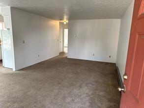 4202-4224-4224 SE 58th Ave in Portland, OR - Building Photo - Building Photo