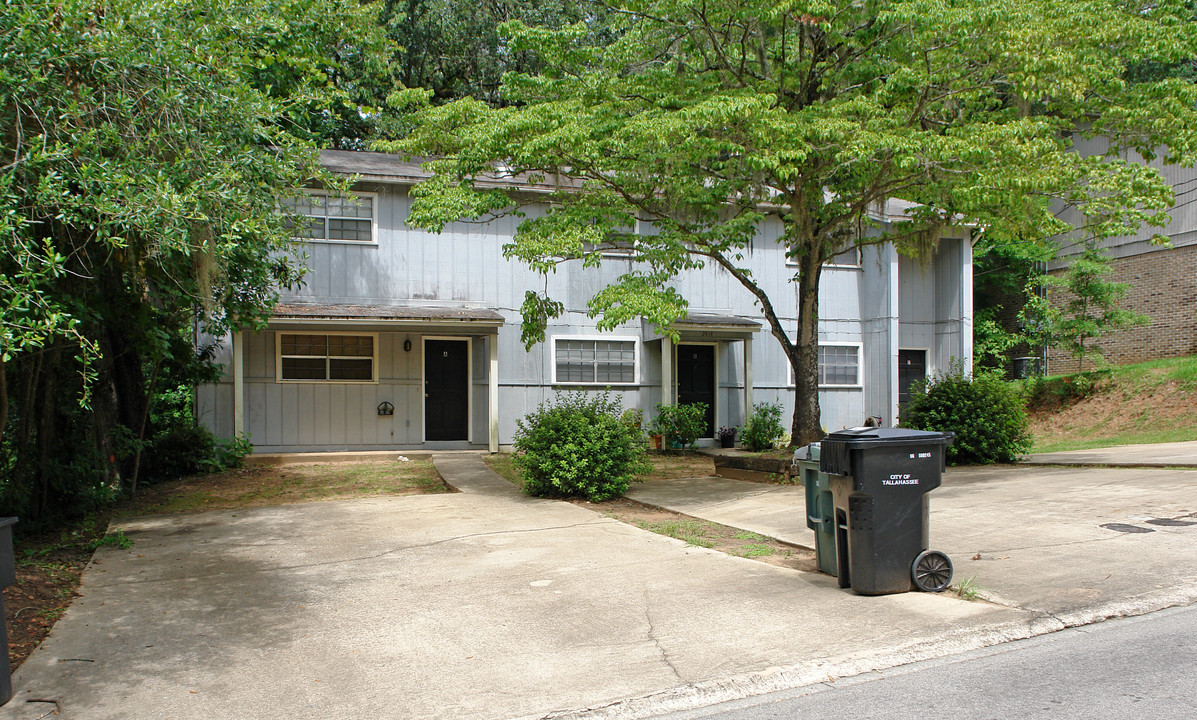 2414 Ramblewood Ct in Tallahassee, FL - Building Photo