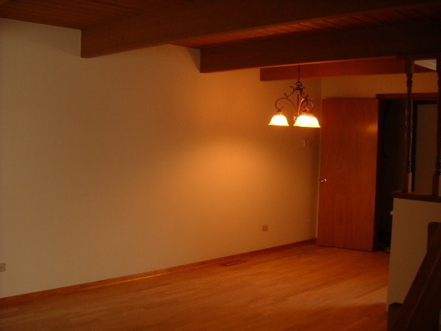 321 Meadow Green Ln in Round Lake Beach, IL - Building Photo - Building Photo