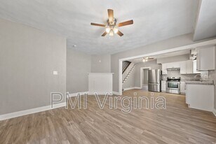 259 A View Ave in Norfolk, VA - Building Photo