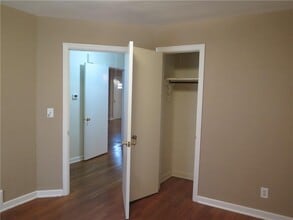 353 Mountain View Dr NW in Gainesville, GA - Building Photo - Building Photo