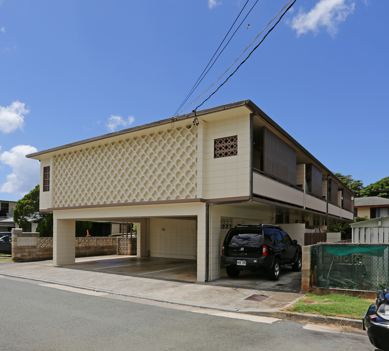 2815 Kihei Pl in Honolulu, HI - Building Photo