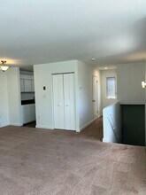 7307 Bainbridge Pl SW in Seattle, WA - Building Photo - Building Photo