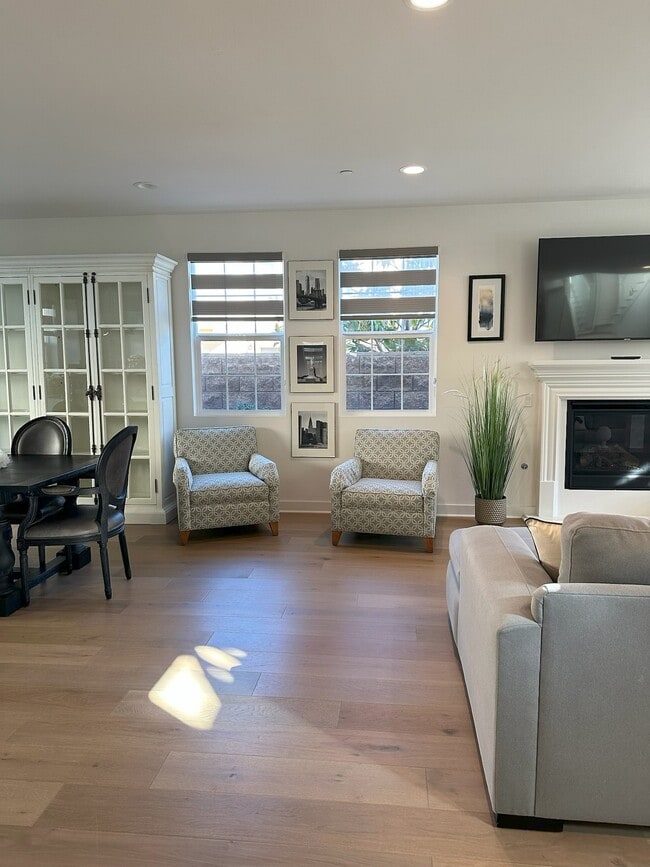 8005 Chalet Ln in Garden Grove, CA - Building Photo - Building Photo