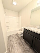 1637 133rd St-Unit -Unit B in Lubbock, TX - Building Photo - Building Photo