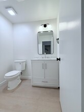 11940 Weddington St, Unit 19 in Valley Village, CA - Building Photo - Building Photo