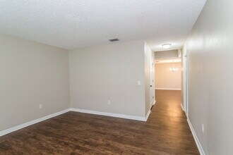 3017 Sunset Ridge Dr in Middleburg, FL - Building Photo - Building Photo