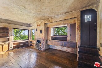 1403 Avon Park Terrace in Los Angeles, CA - Building Photo - Building Photo