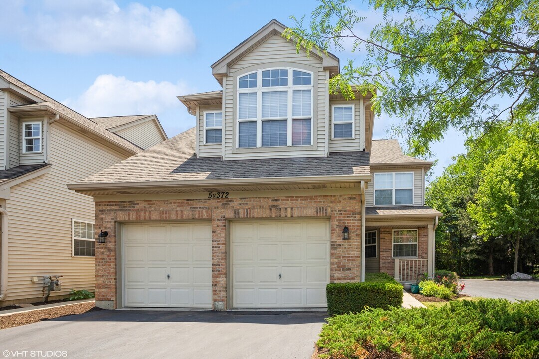 5N372 IL-53 in Itasca, IL - Building Photo