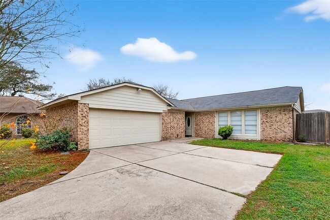 17010 Bentana Ct in Houston, TX - Building Photo - Building Photo