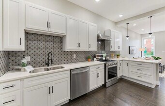 4355 Hunt Ave in St. Louis, MO - Building Photo - Building Photo
