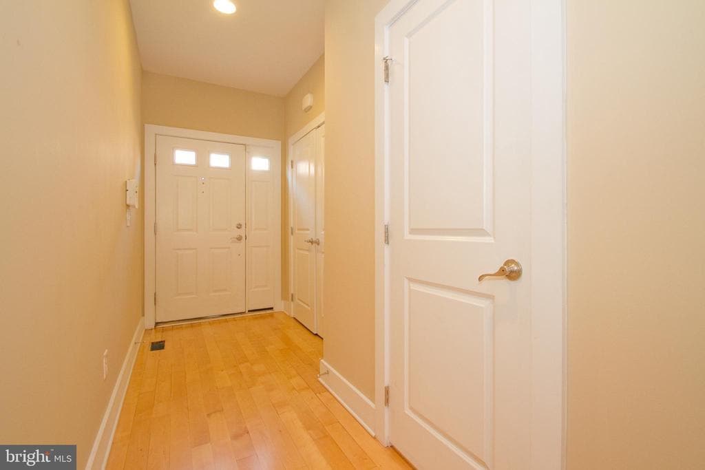 1118 Wallace St in Philadelphia, PA - Building Photo