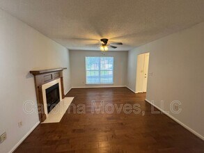 9 Ivy Spring Dr in Greer, SC - Foto de edificio - Building Photo