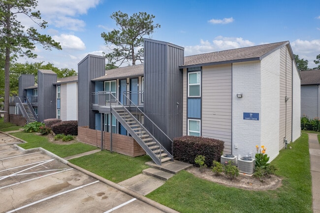 Estates at Cypress in Cypress, TX - Foto de edificio - Building Photo