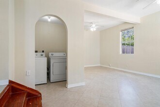 215 S Federal Hwy in Lake Worth Beach, FL - Building Photo - Building Photo
