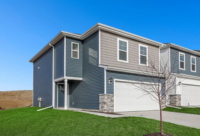 8819 N 167th St in Bennington, NE - Building Photo - Building Photo