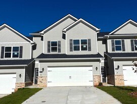 235 Alston Ridge Dr in Cornelia, GA - Building Photo