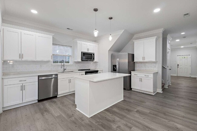 805 Ridgeway Ave in Hampton, VA - Building Photo - Building Photo