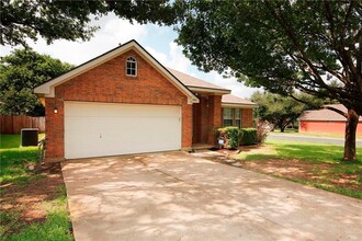 2101 Boneset Trail in Round Rock, TX - Building Photo - Building Photo