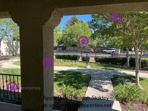 1 Addison Ct in Pittsburg, CA - Building Photo - Building Photo