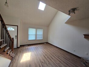 11802 Caenen St in Overland Park, KS - Building Photo - Building Photo