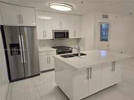 2651 NE 212th Terrace in Miami, FL - Building Photo